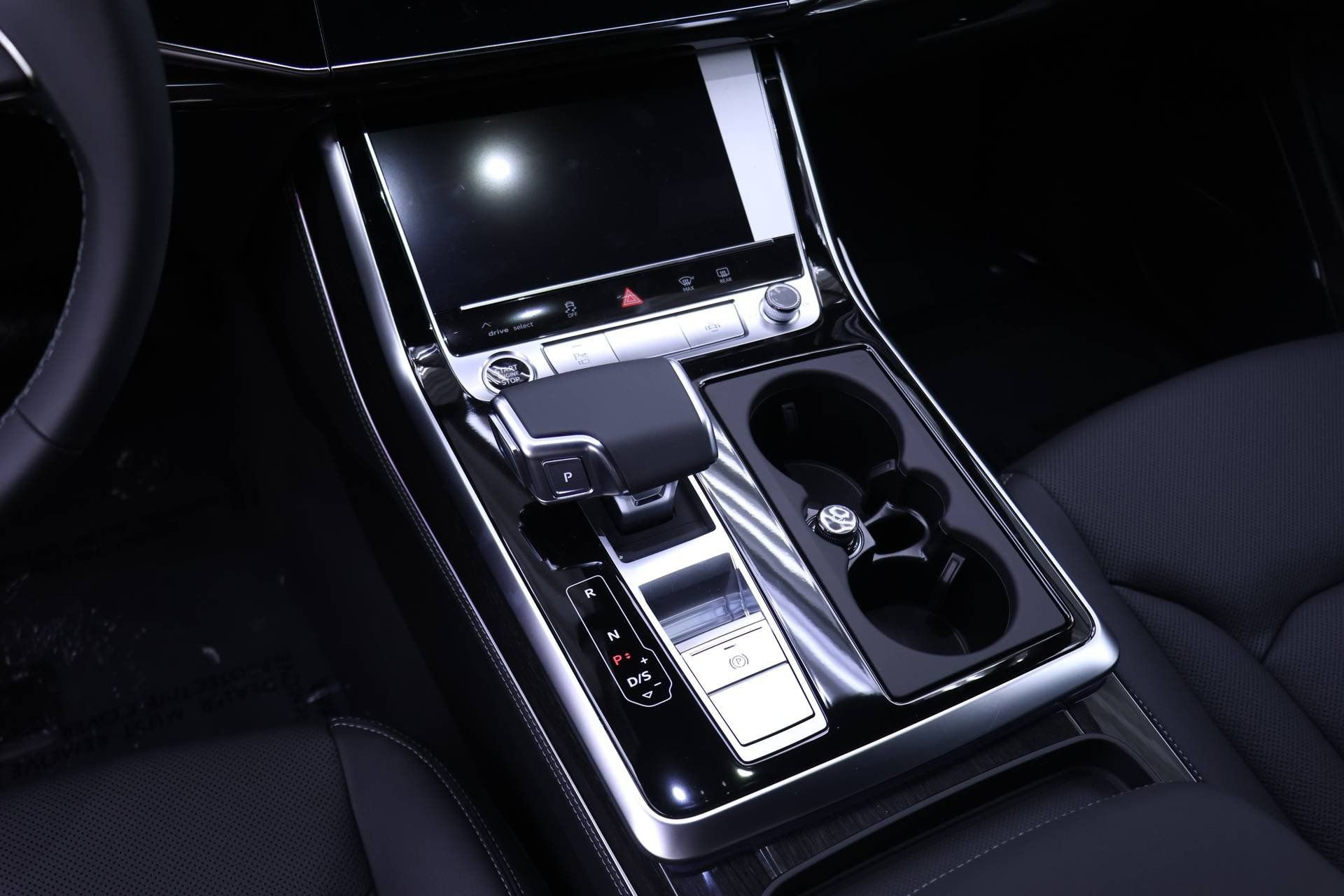 New 2026 Audi Q8 Premium Plus image 15