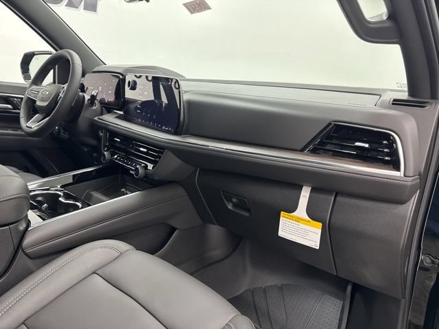 New 2026 Chevrolet Suburban Z71 w/ Z71 Off-Road Package AWD/4WD image 36