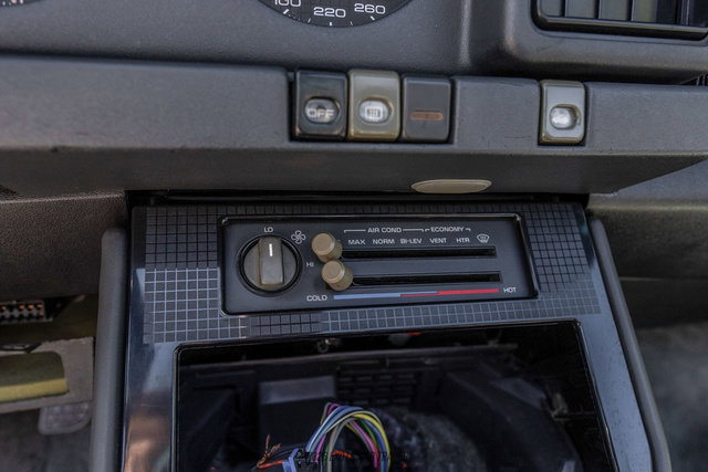 Used 1989 Pontiac Firebird Trans Am RWD image 44