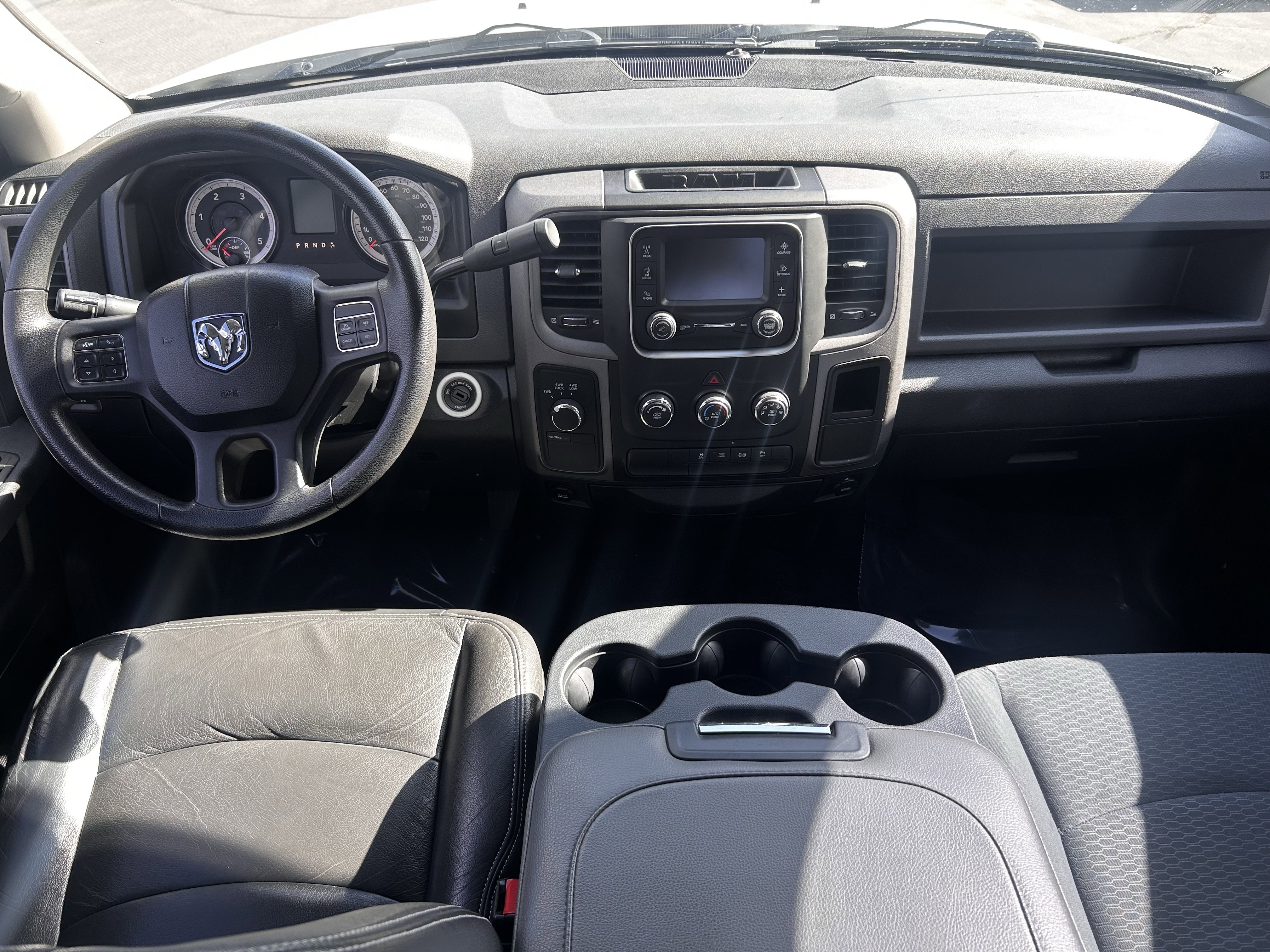 Used 2014 RAM 3500 Tradesman w/ Chrome Appearance Group image 16