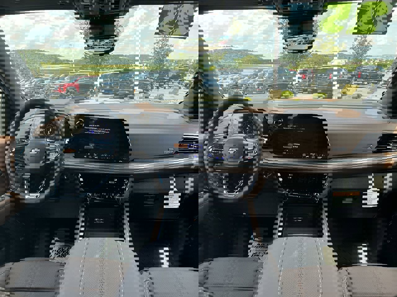 New 2025 Chevrolet Suburban High Country image 17