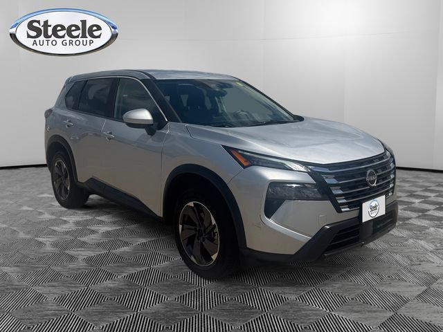 Used 2025 Nissan Rogue SV FWD image 7
