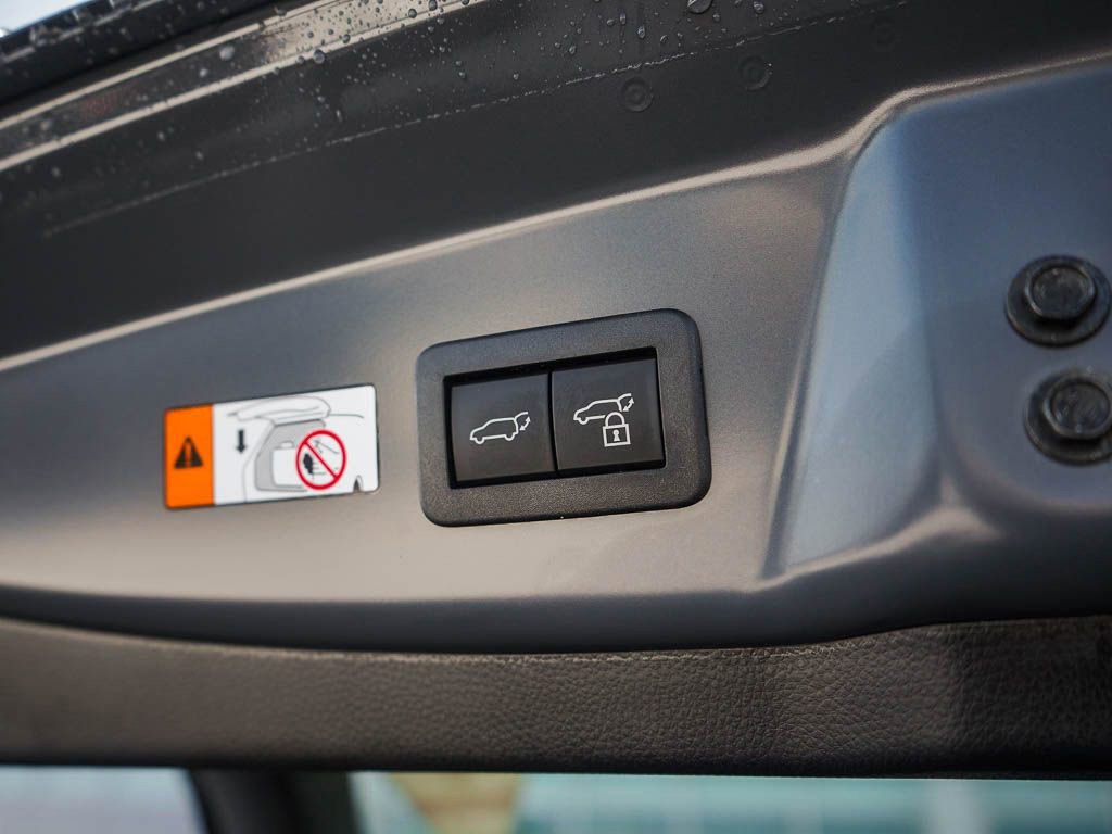 New 2026 Toyota Prius Limited image 9