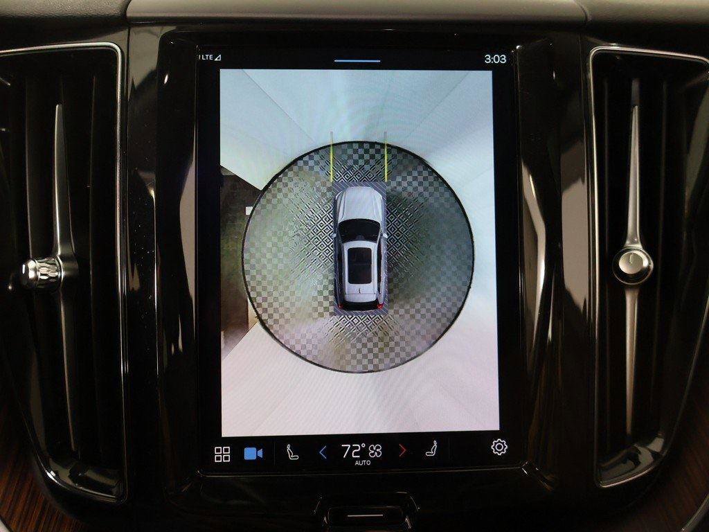 Used 2024 Volvo XC60 B5 Plus image 51