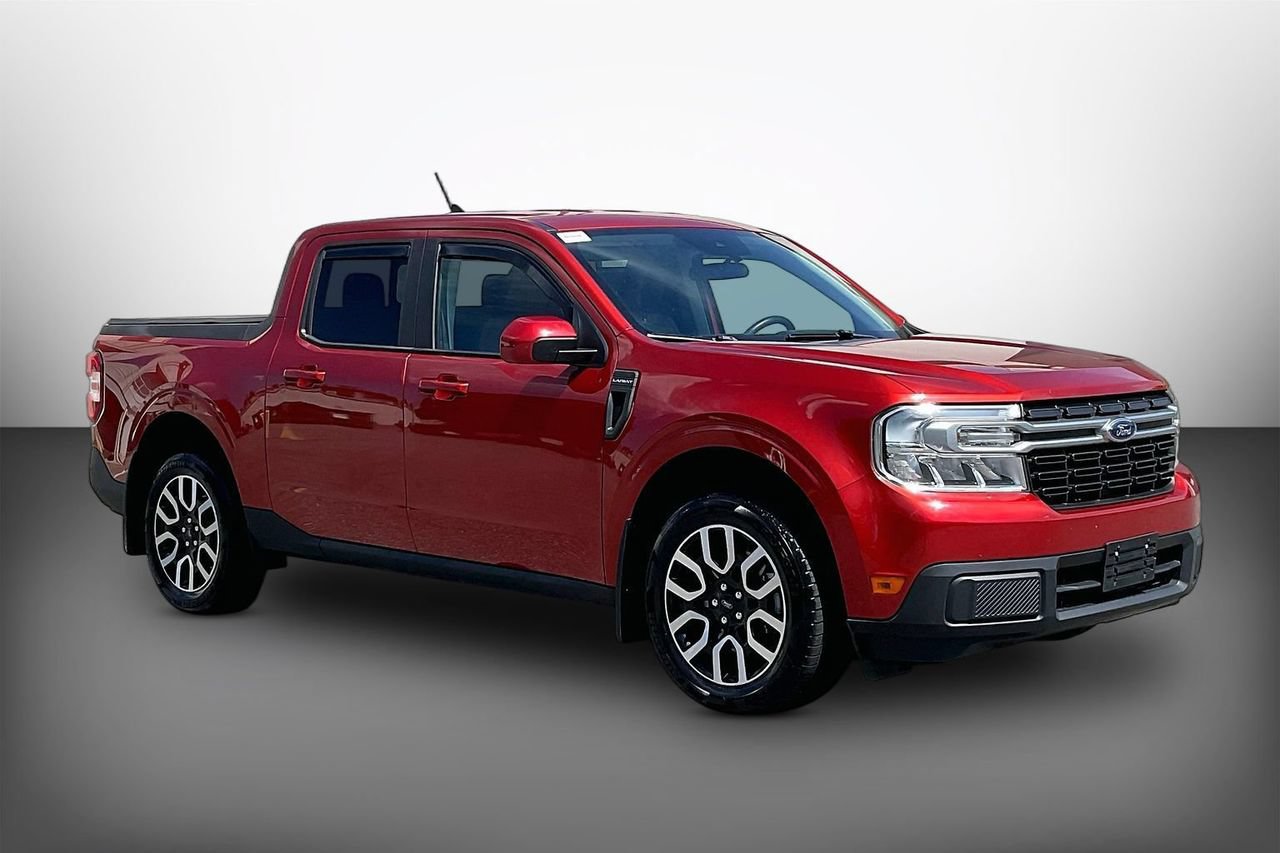 Used 2022 Ford Maverick Lariat w/ Equipment Group 500A Standard AWD/4WD image 1