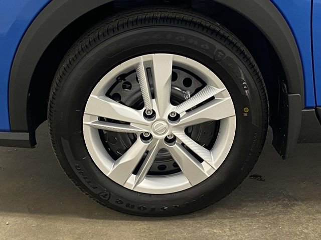 New 2025 Nissan Kicks Play S image 8