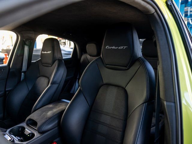 Certified 2024 Porsche Cayenne Turbo GT image 5