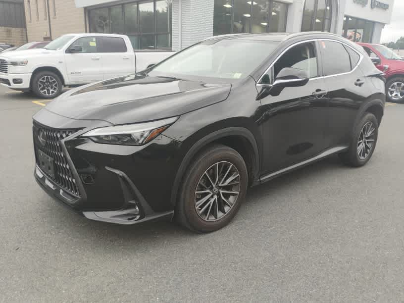 Used 2022 Lexus NX 350 AWD image 3