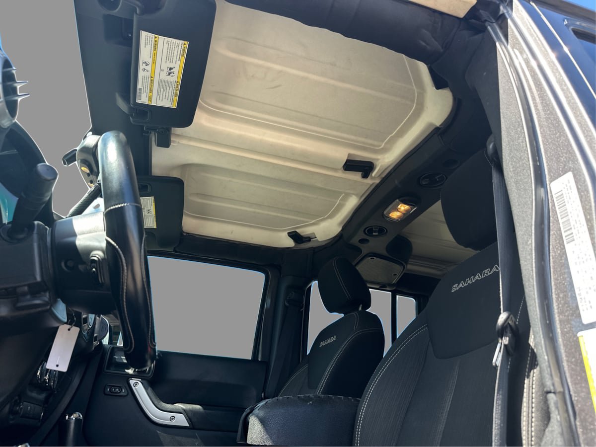 Used 2017 Jeep Wrangler Unlimited Sahara AWD/4WD image 34