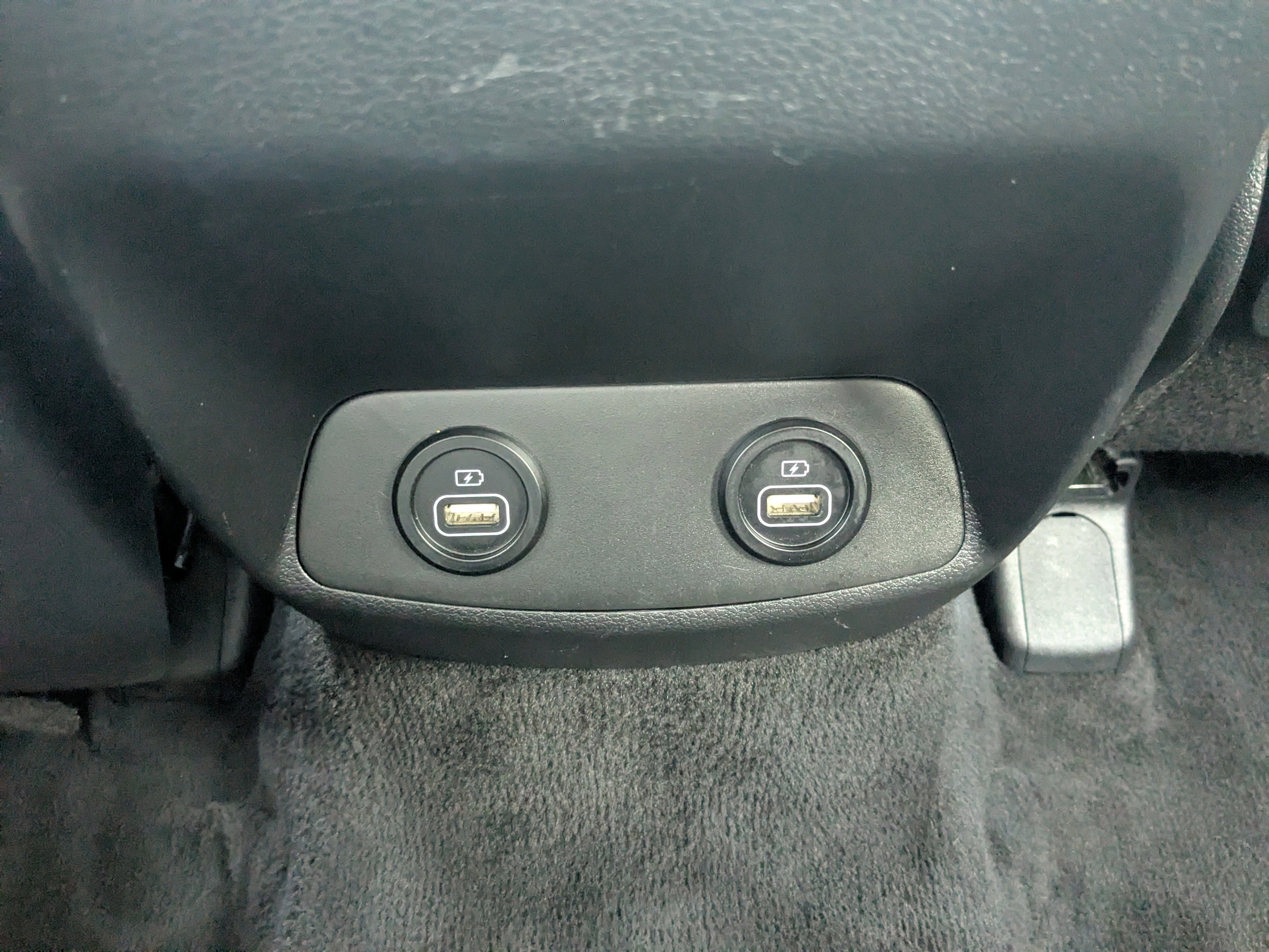 Used 2023 Hyundai Santa Fe SEL FWD image 19