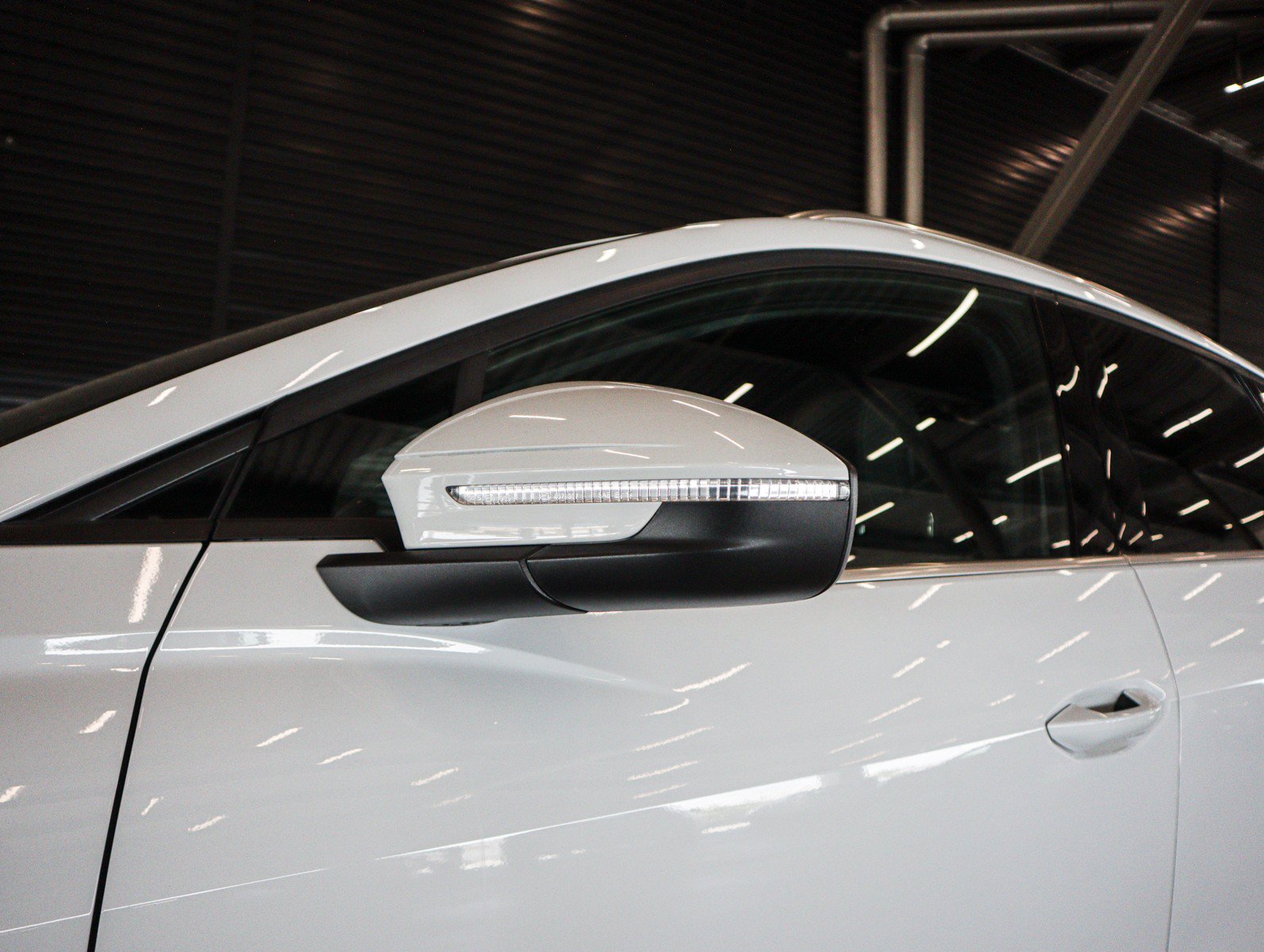 Used 2023 Audi Q4 e-tron Premium Plus RWD image 31