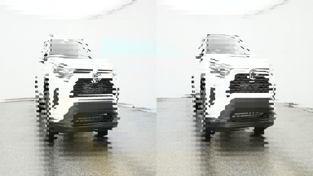 New 2025 Toyota RAV4 XLE image 31