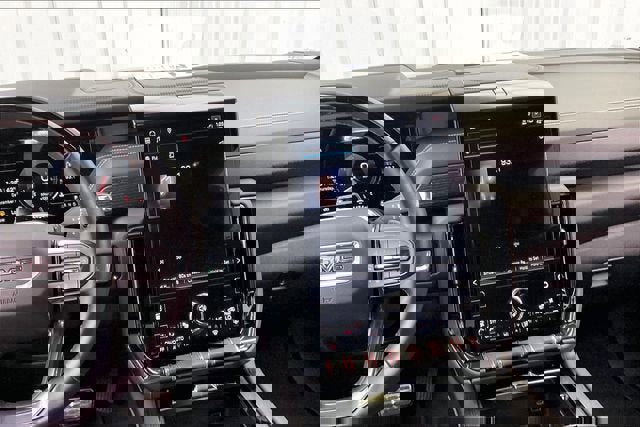 Certified 2025 GMC Yukon XL AT4 Ultimate image 6