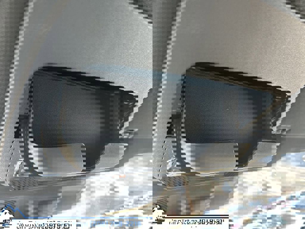 Used 2025 Ford F150 Lariat image 38