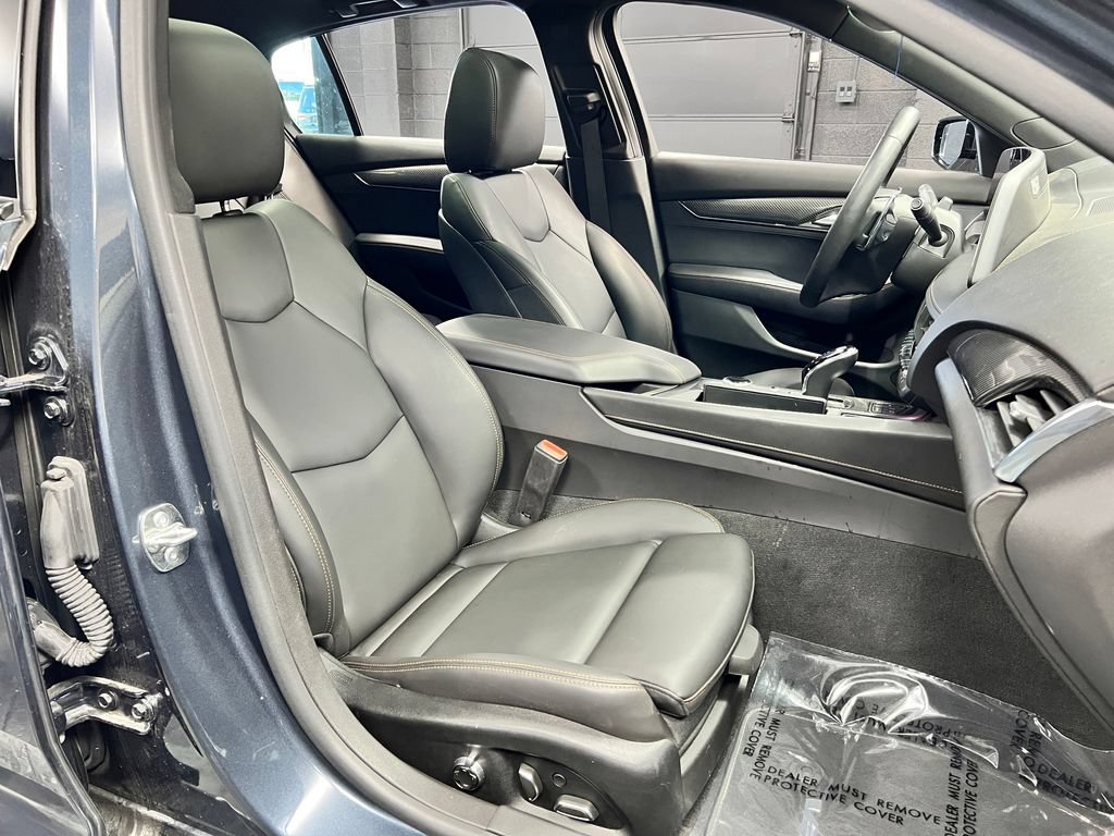 Used 2026 Cadillac CT5 V AWD/4WD image 8
