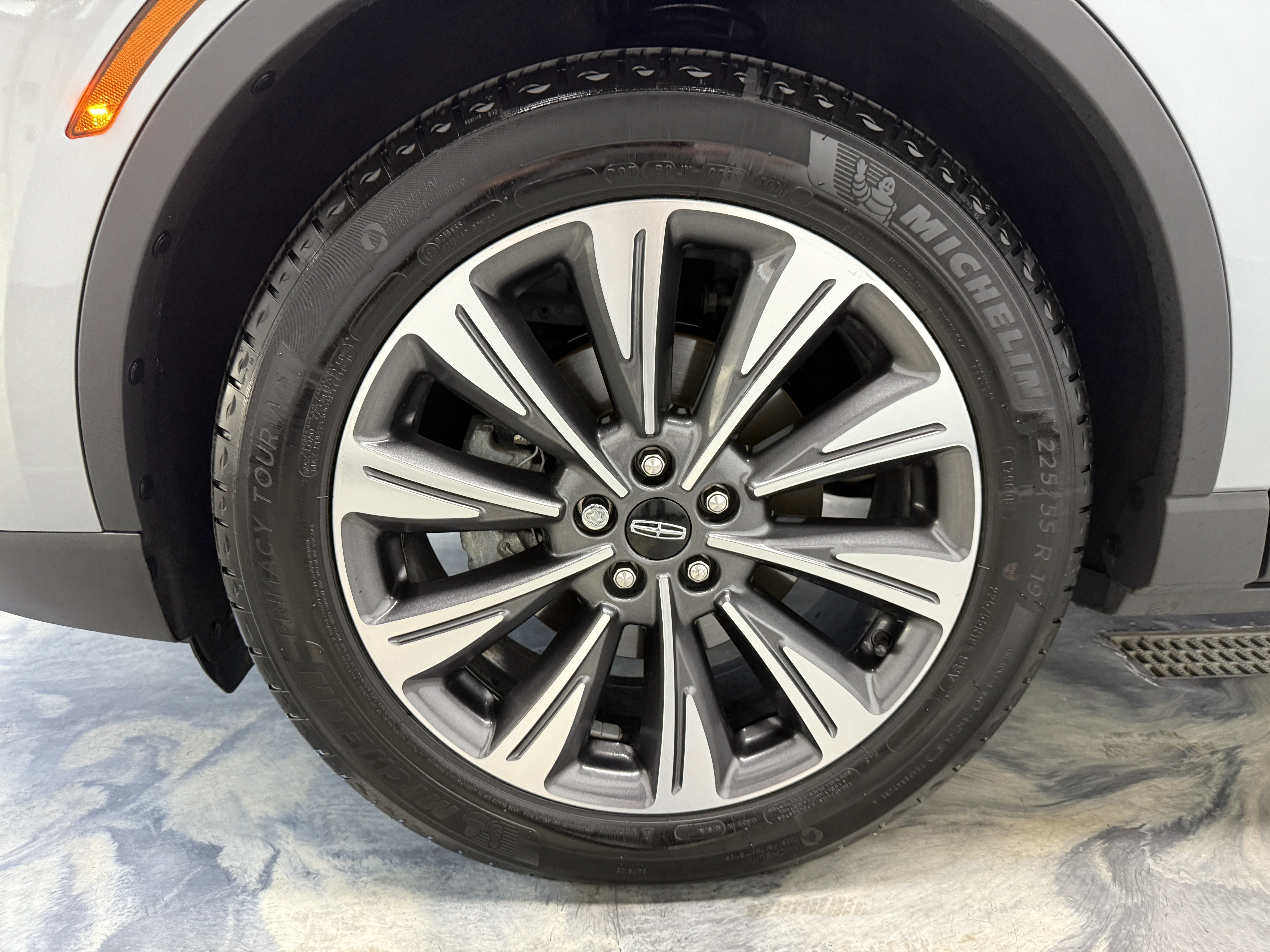 Used 2021 Lincoln Corsair Reserve w/ Elements Package image 30