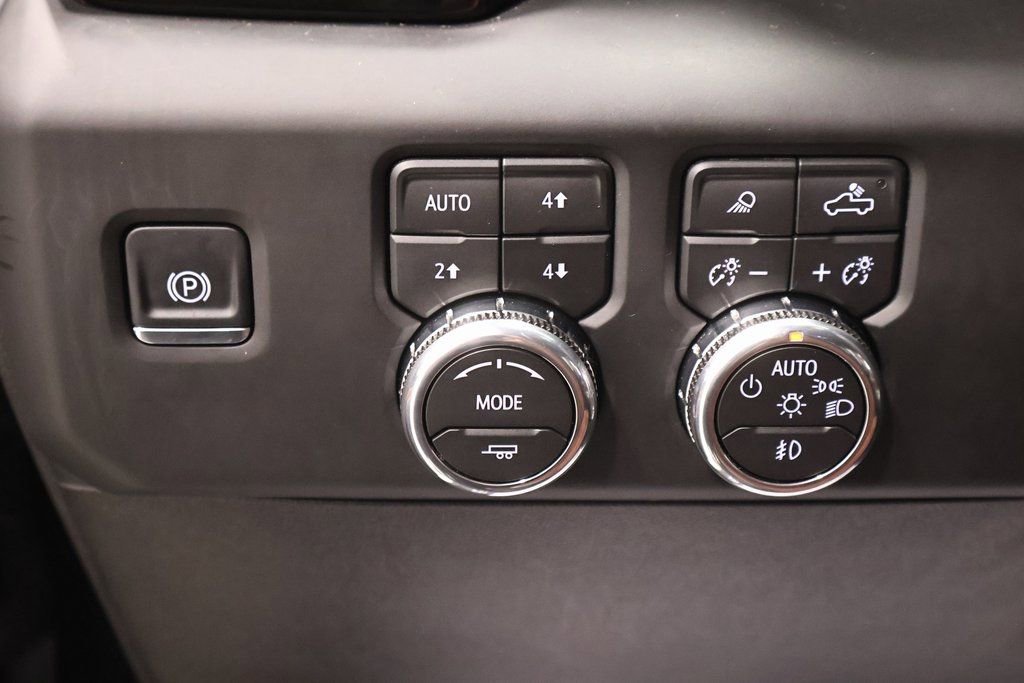 Used 2026 GMC Sierra 3500 Denali Ultimate image 27