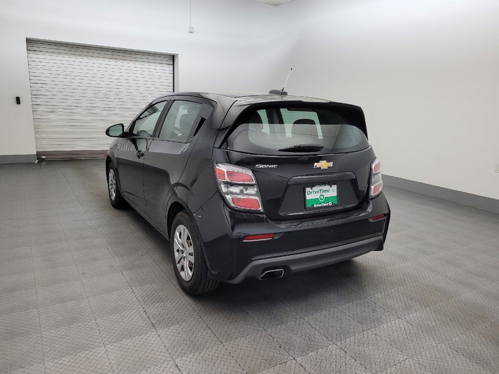 Used 2020 Chevrolet Sonic LT FWD image 5