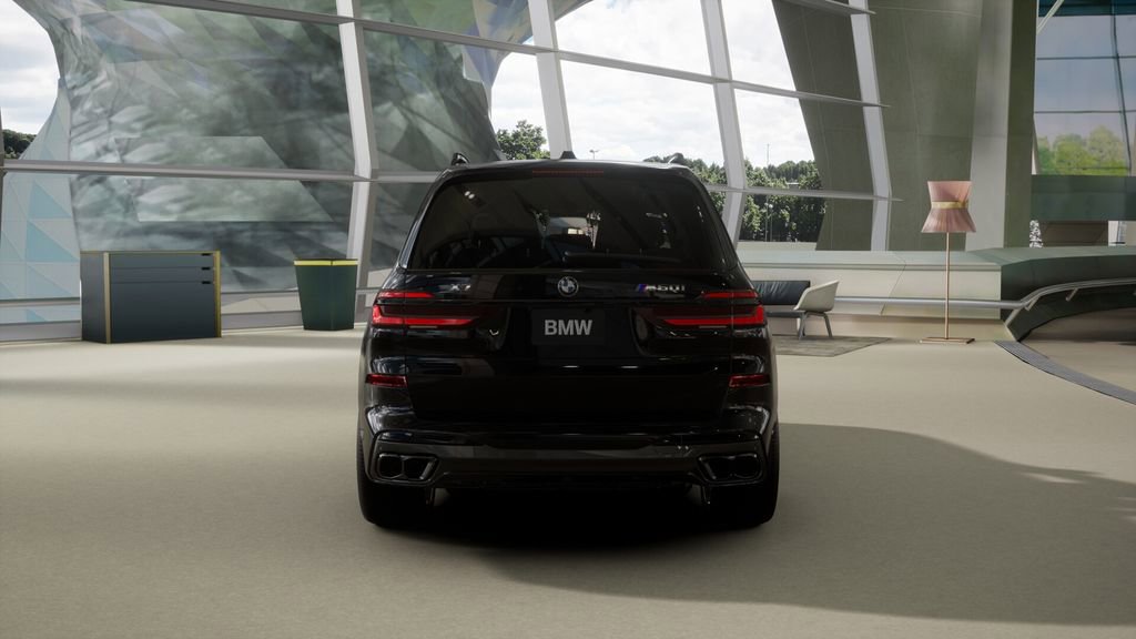 New 2026 BMW X7 M60i image 5