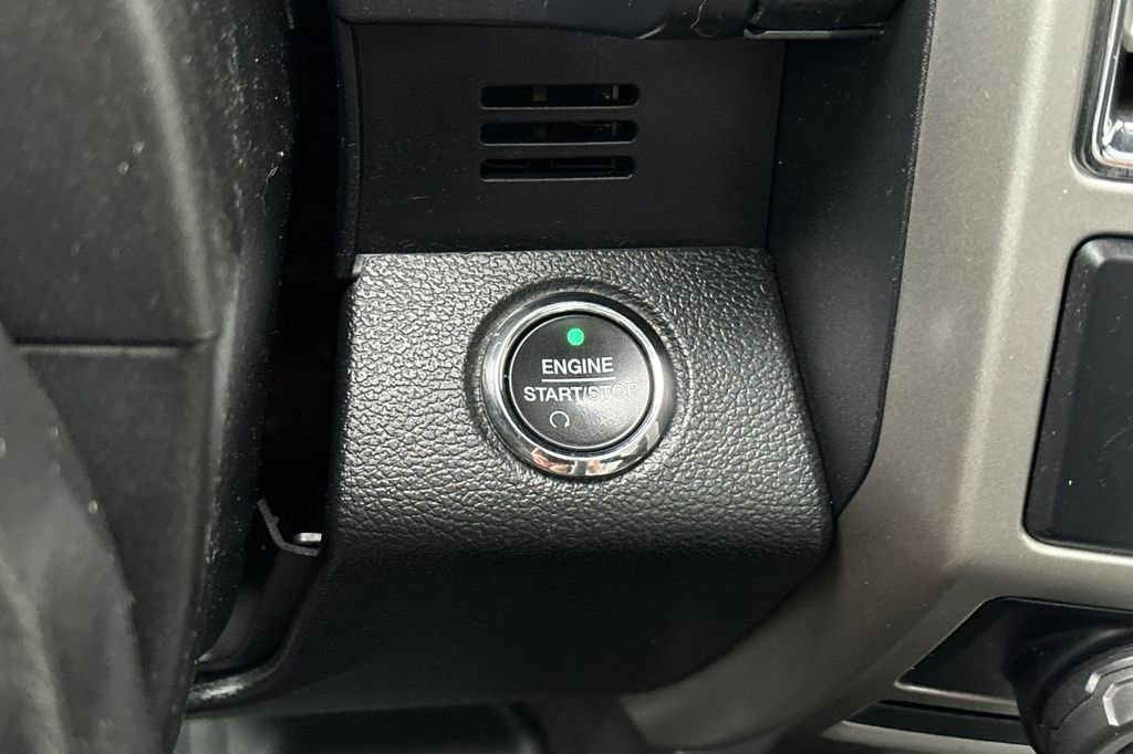 Used 2016 Ford F150 Lariat w/ FX4 Off-Road Package image 23