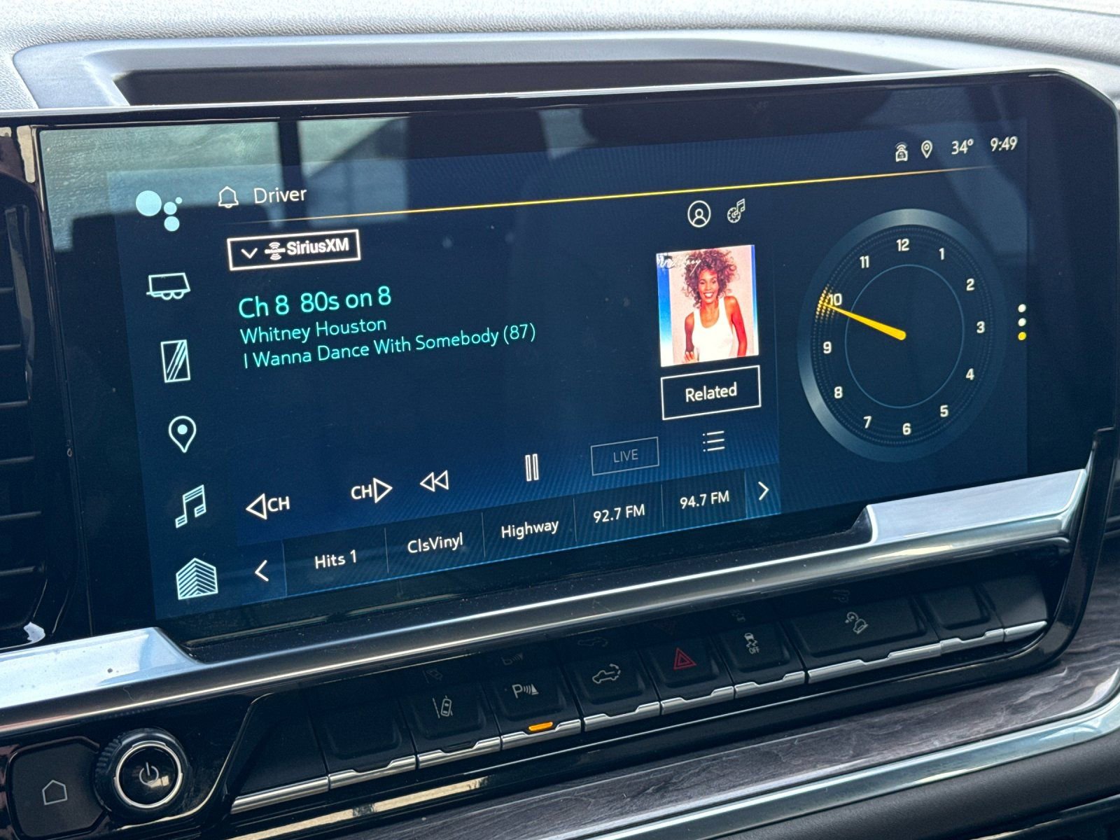 Used 2024 Chevrolet Silverado 3500 LTZ w/ LTZ Convenience Package image 21