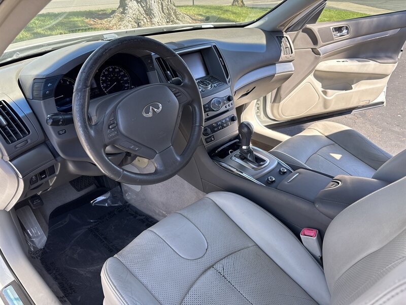 Used 2012 INFINITI G25 Journey RWD image 24