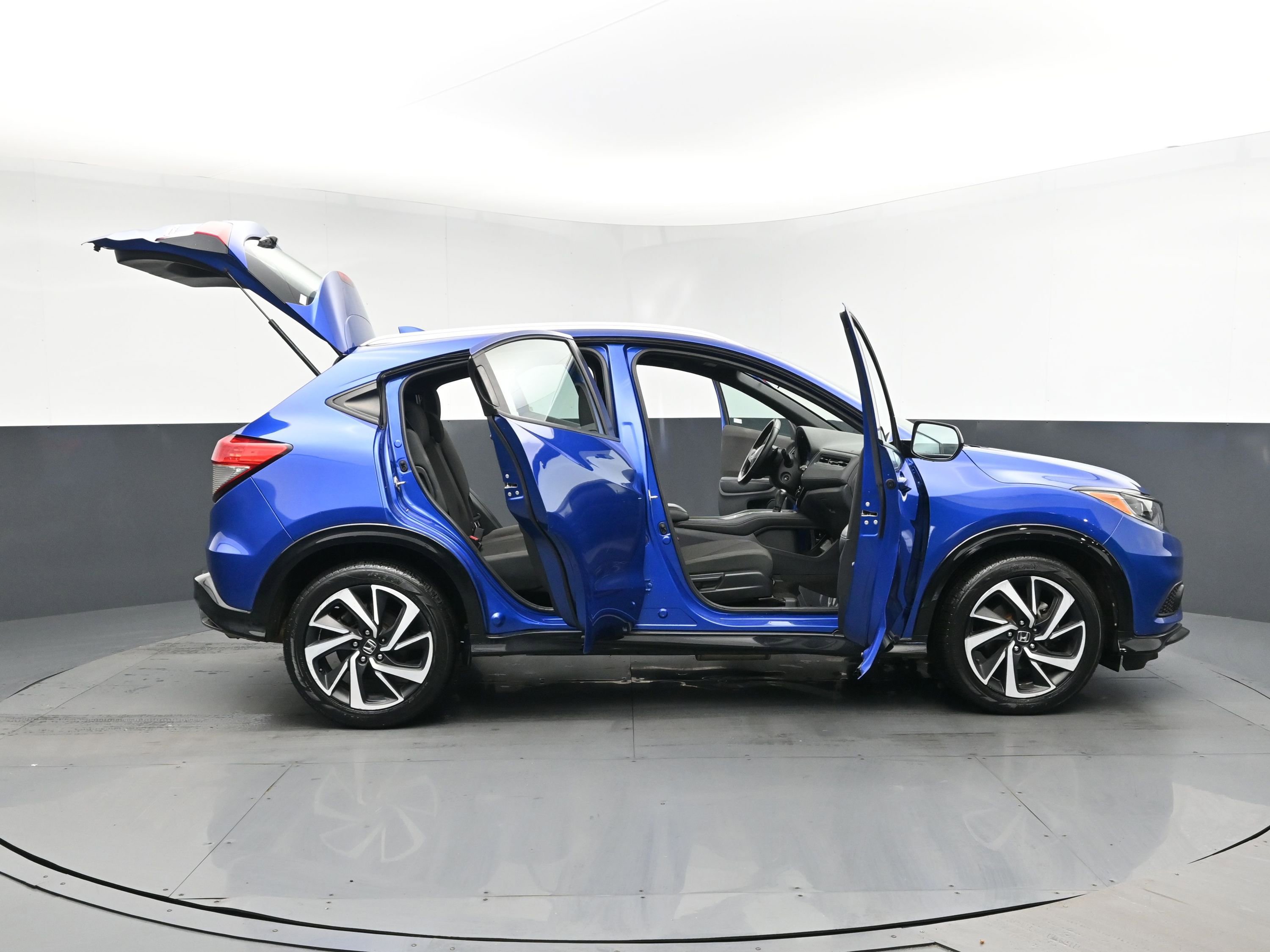 Used 2019 Honda HR-V Sport image 26