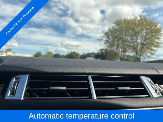 Used 2017 Land Rover Range Rover Sport HSE AWD/4WD image 21