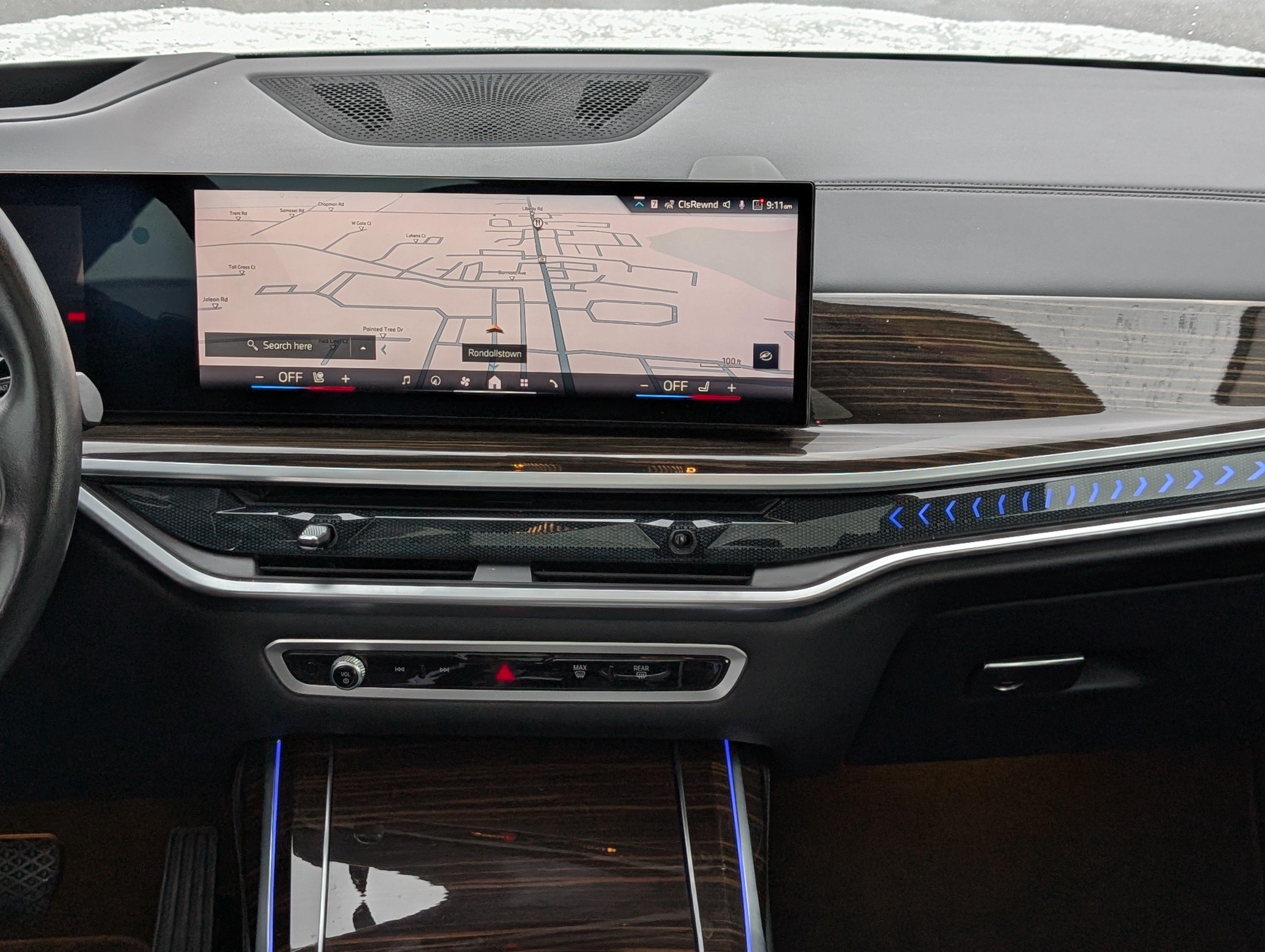 Used 2024 BMW X7 xDrive40i AWD/4WD image 18
