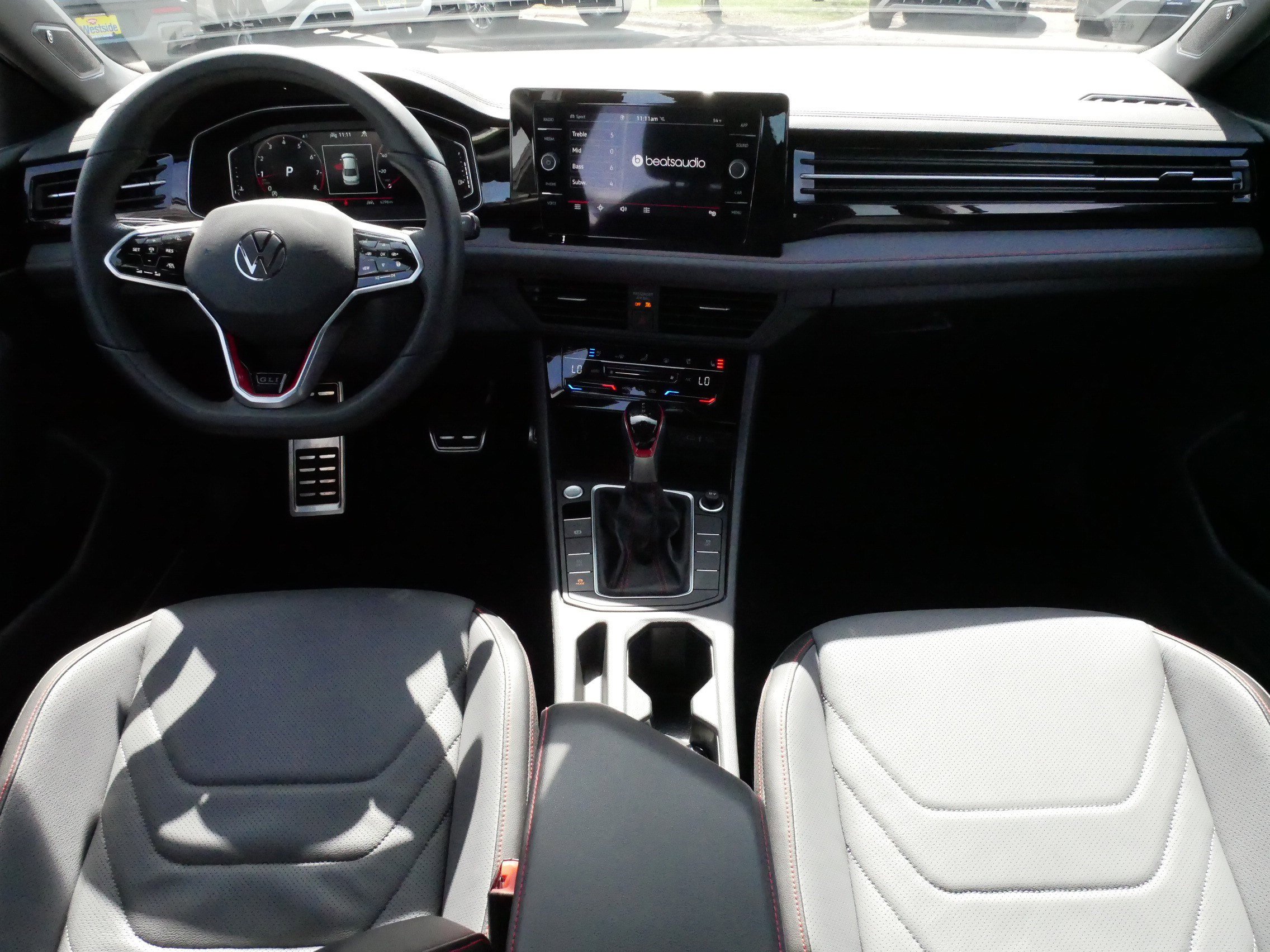 Used 2025 Volkswagen Jetta GLI Autobahn FWD image 10