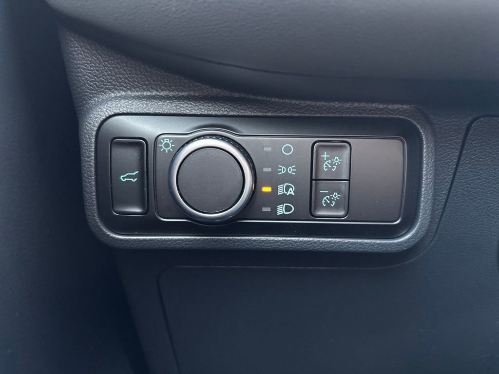 New 2026 Ford Explorer Active image 31