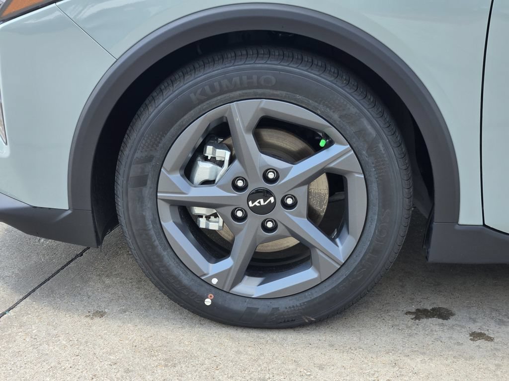 New 2026 Kia K4 FWD image 9