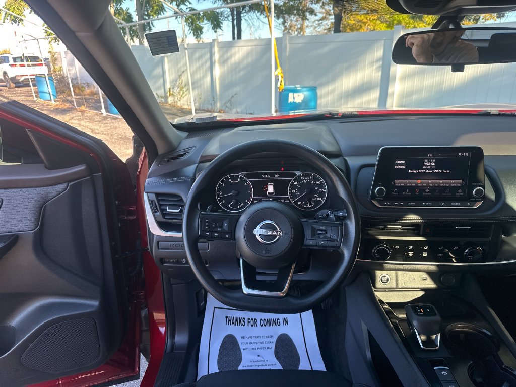Certified 2023 Nissan Rogue S FWD image 16