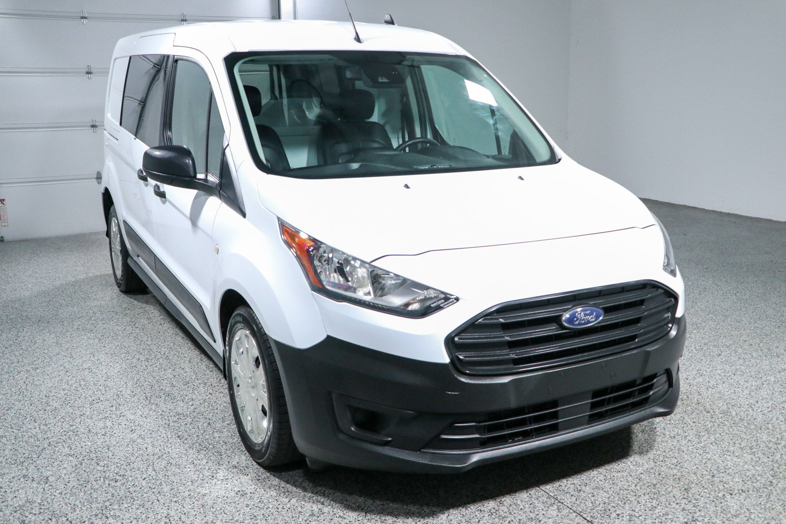 Used 2023 Ford Transit Connect XL FWD image 5