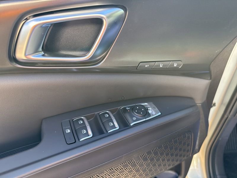 New 2026 Kia Carnival SX w/ SX Dark Edition Package image 30