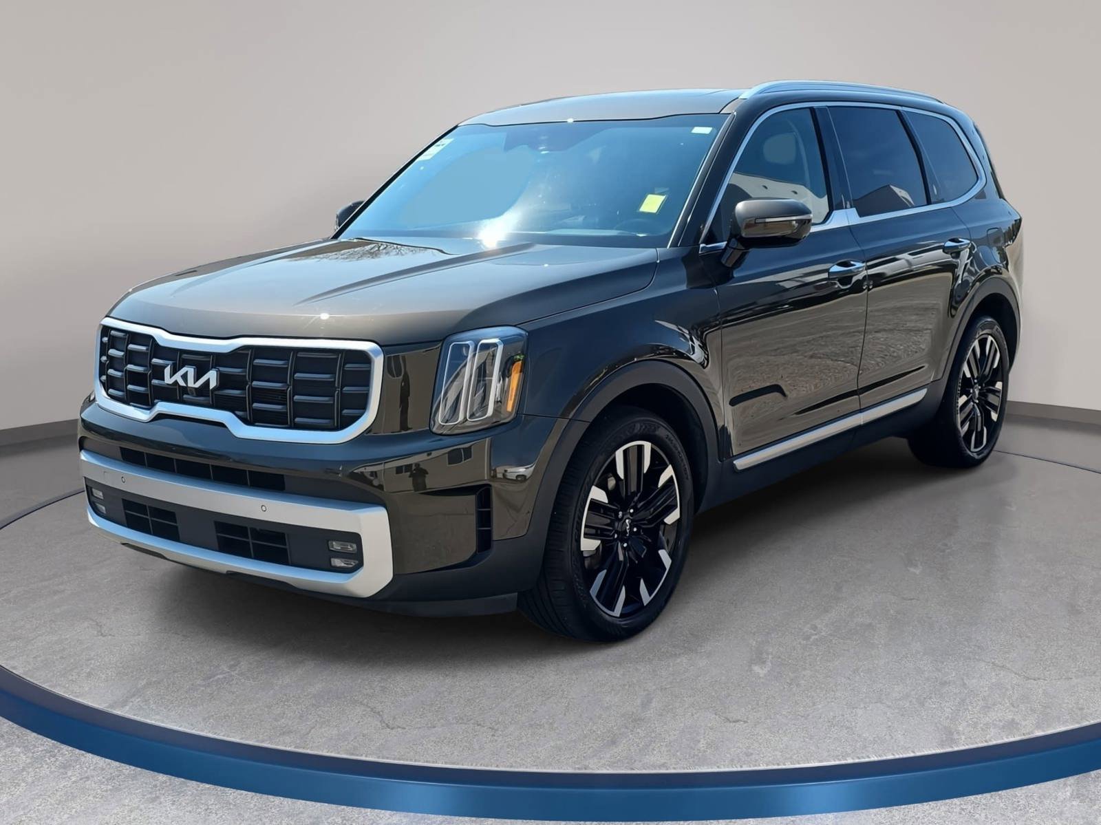 Used 2024 Kia Telluride SX w/ Towing Package AWD/4WD image 1