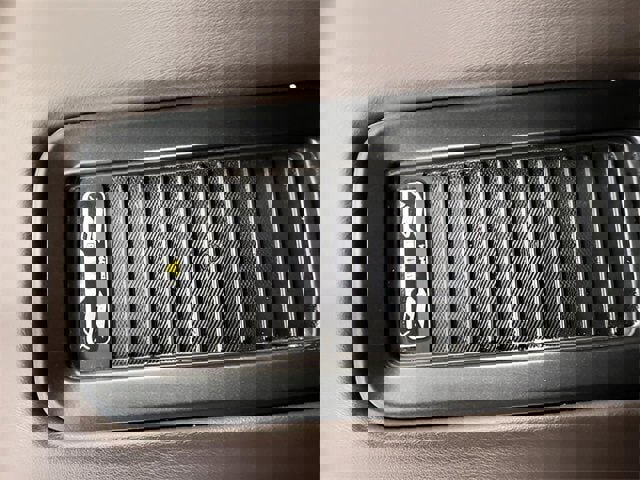 Used 2018 Chevrolet Tahoe Premier image 36