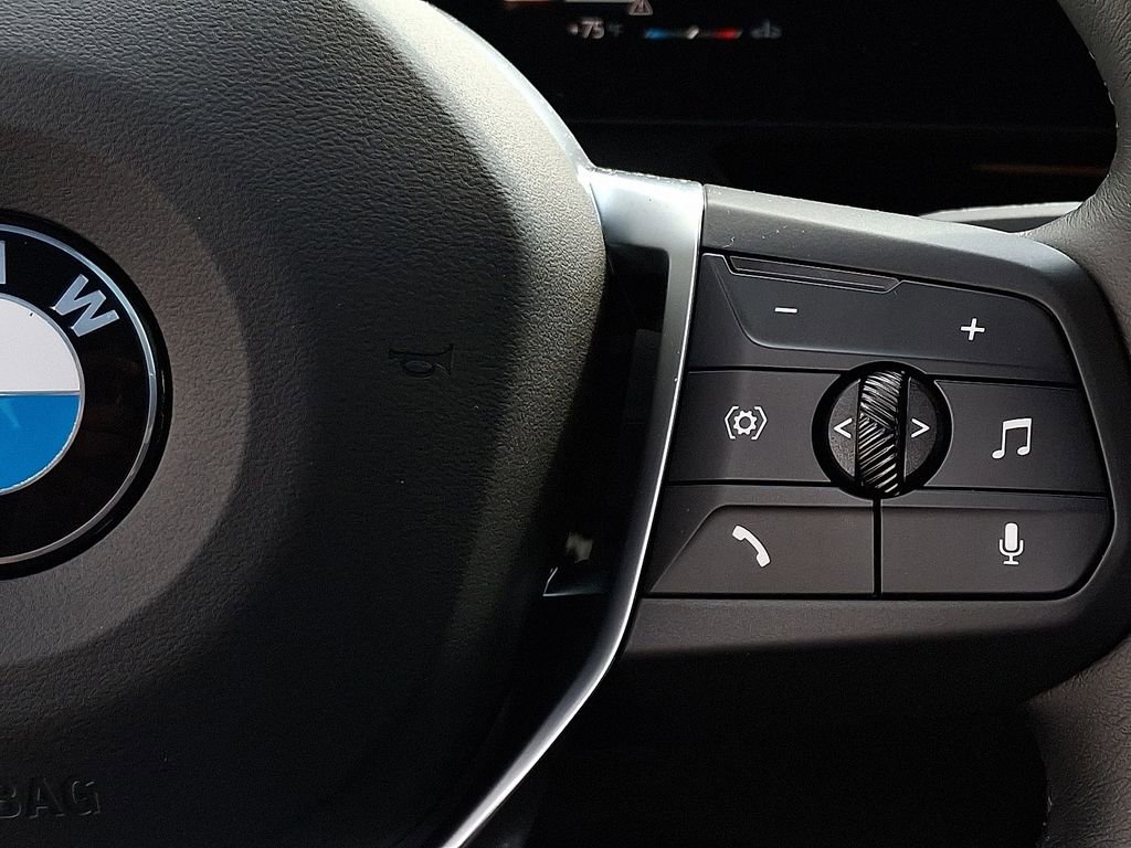 Used 2025 BMW X2 xDrive28i image 23