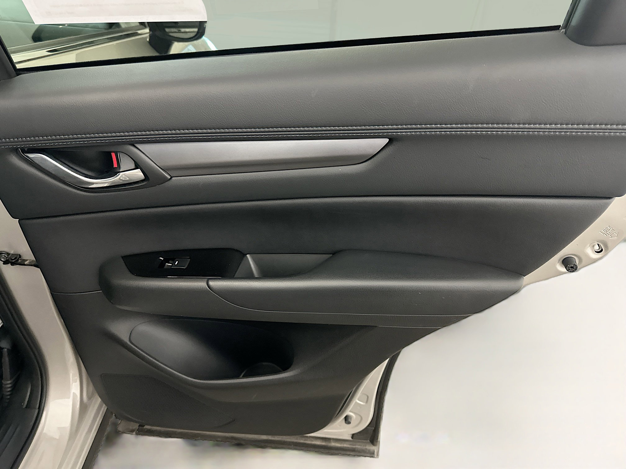 Used 2025 MAZDA CX-5 AWD 2.5 S w/ Preferred Package image 33