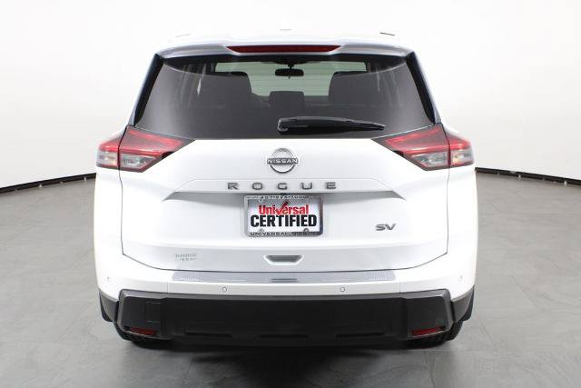 Certified 2024 Nissan Rogue SV FWD image 11