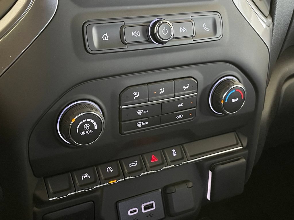 New 2026 Chevrolet Silverado 1500 Custom w/ Turbomax Blackout Package AWD/4WD image 18