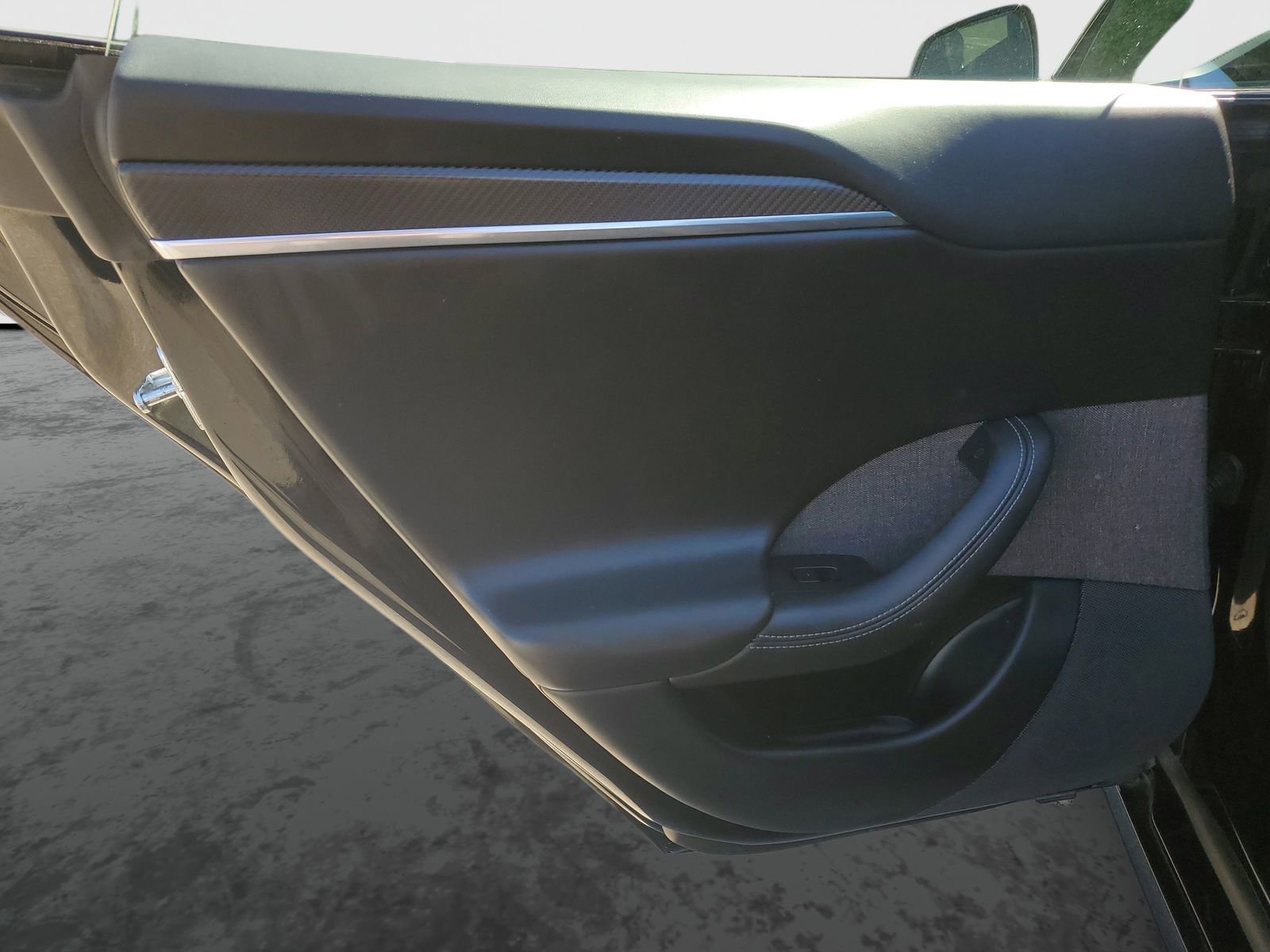 Used 2021 Tesla Model S Plaid image 14