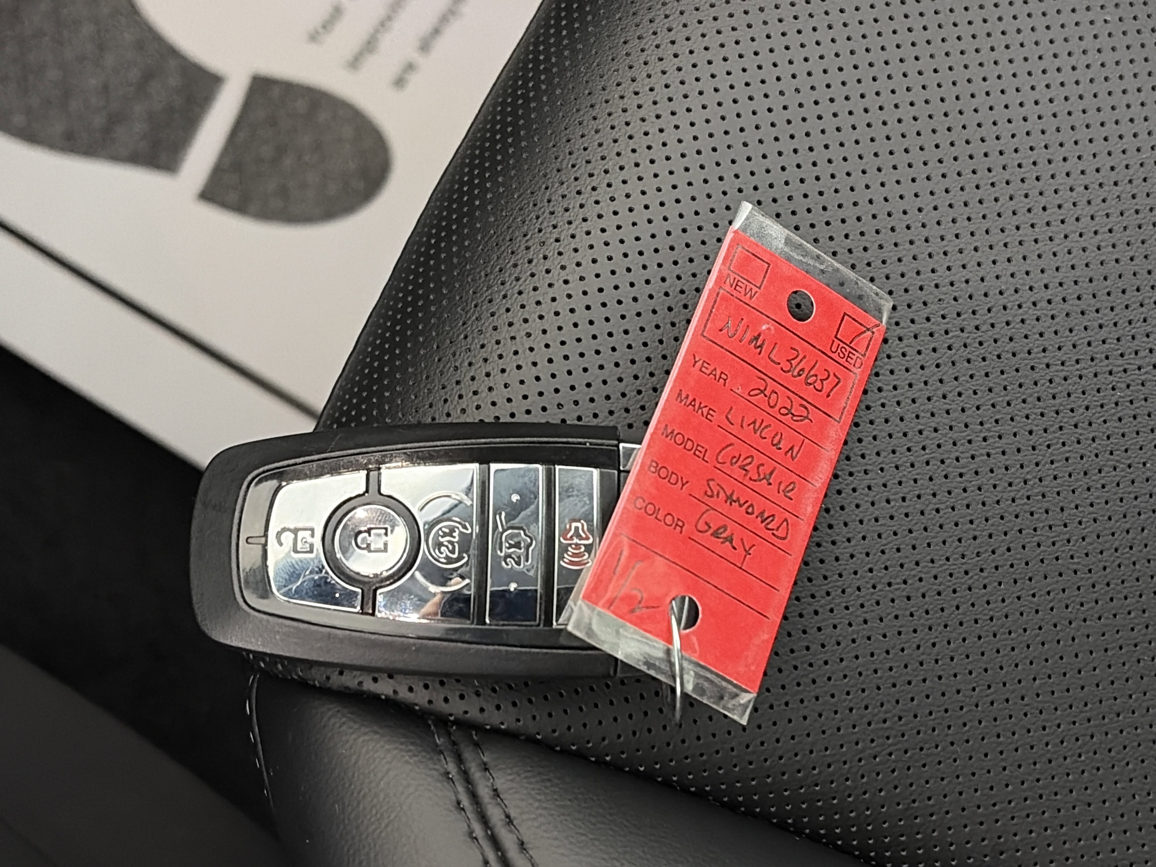 Used 2022 Lincoln Corsair Standard w/ Equipment Group 101A image 31