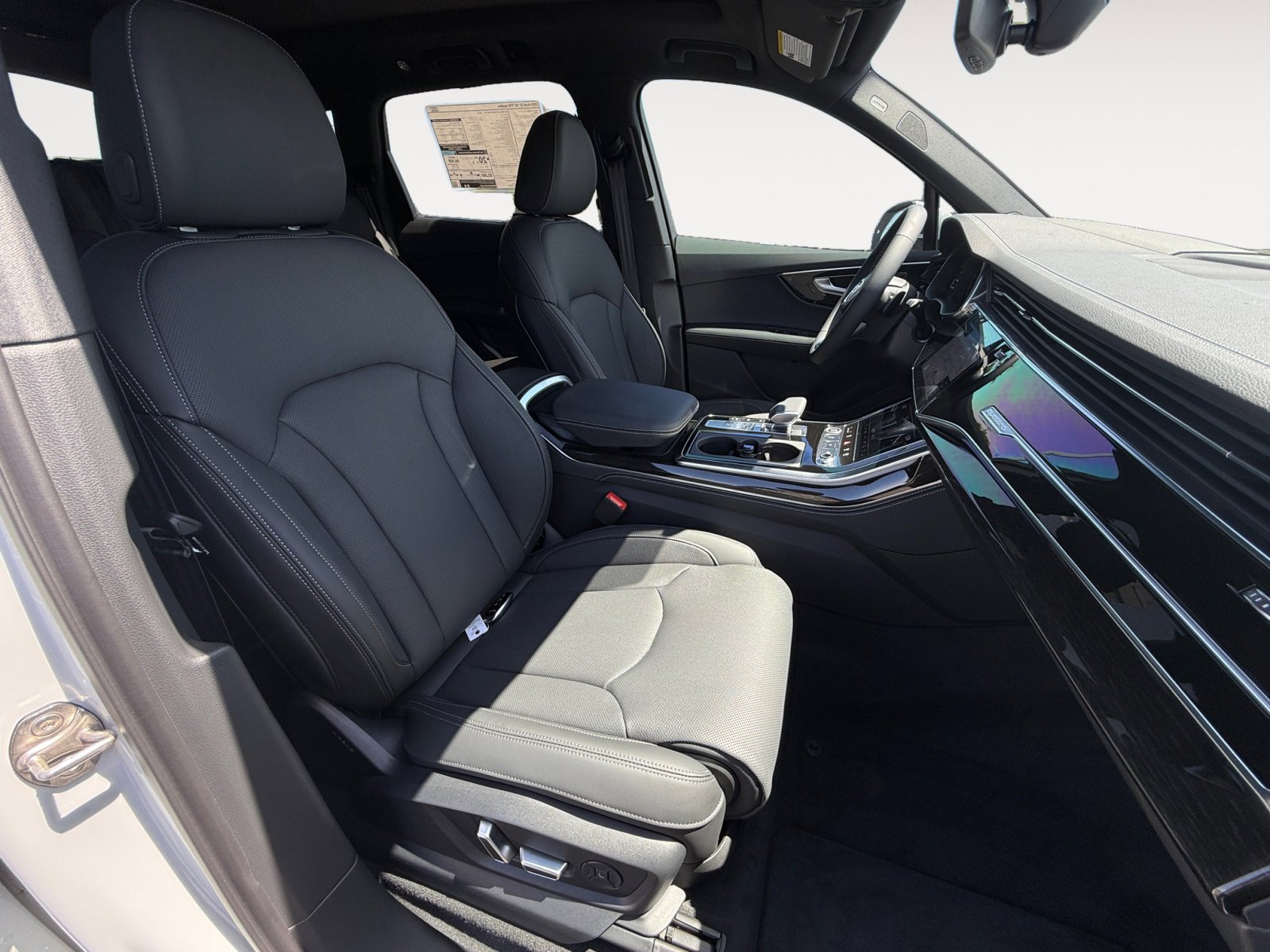 New 2025 Audi Q7 3.0T Prestige image 19