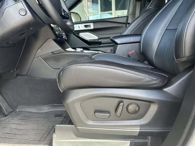 Certified 2023 Ford Explorer ST w/ Equipment Group 401A AWD/4WD image 13