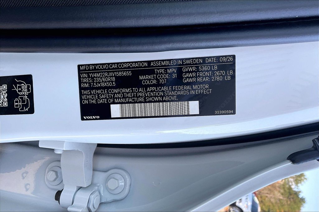 New 2027 Volvo XC60 B5 Core AWD/4WD image 9