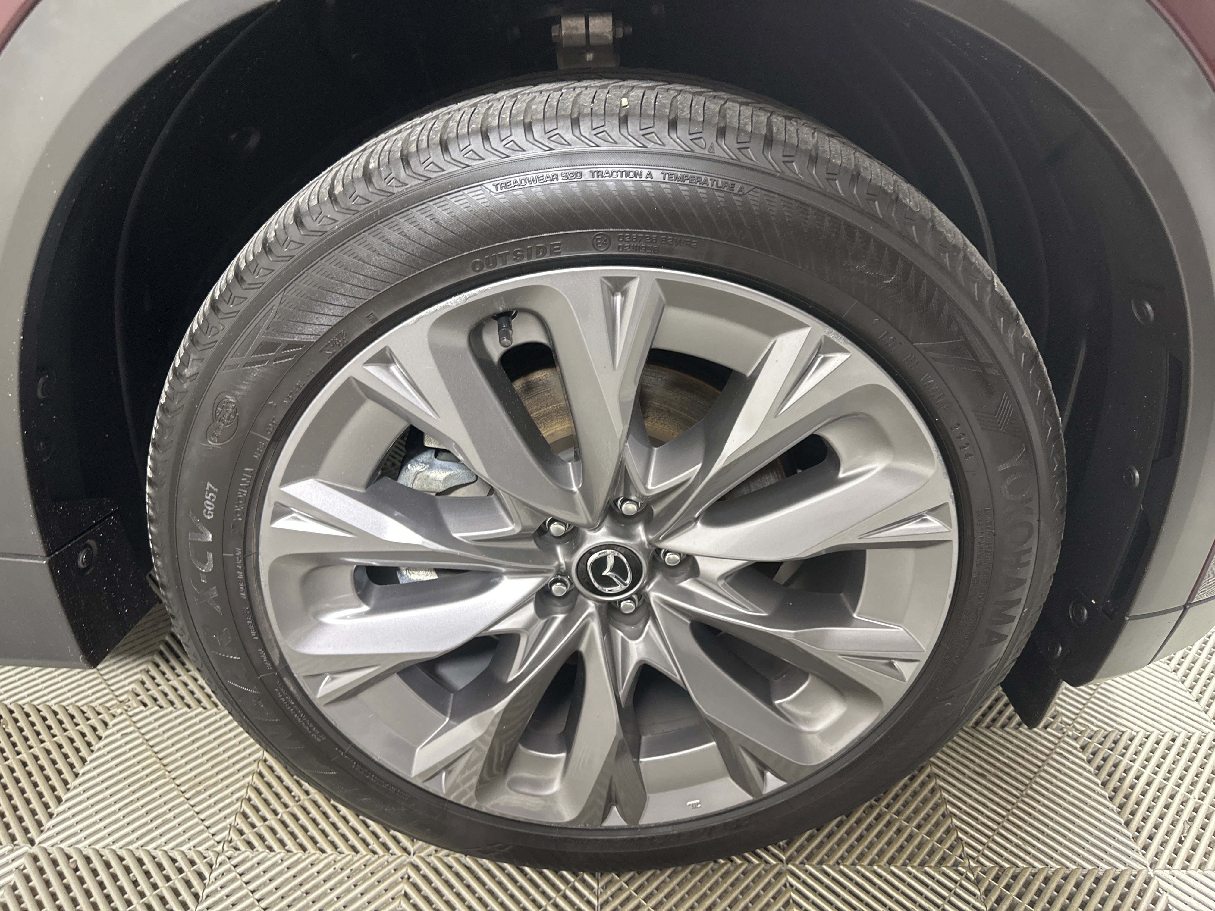 Used 2024 MAZDA CX-90 3.3 Turbo w/ Premium Package image 27