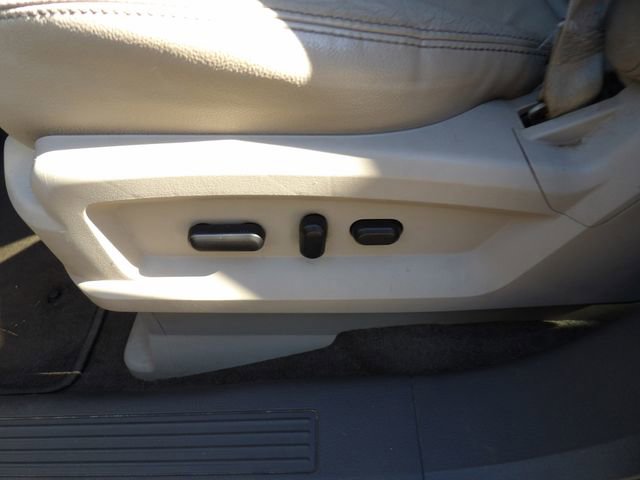 Used 2013 Ford Edge SEL image 31