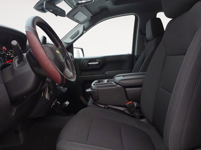 Used 2022 Chevrolet Silverado 1500 Custom w/ Safety Confidence Package image 9