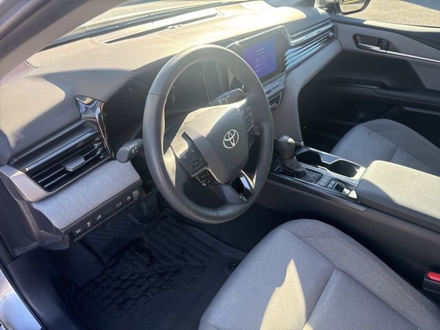 Used 2025 Toyota Camry LE w/ Convenience Package FWD image 23